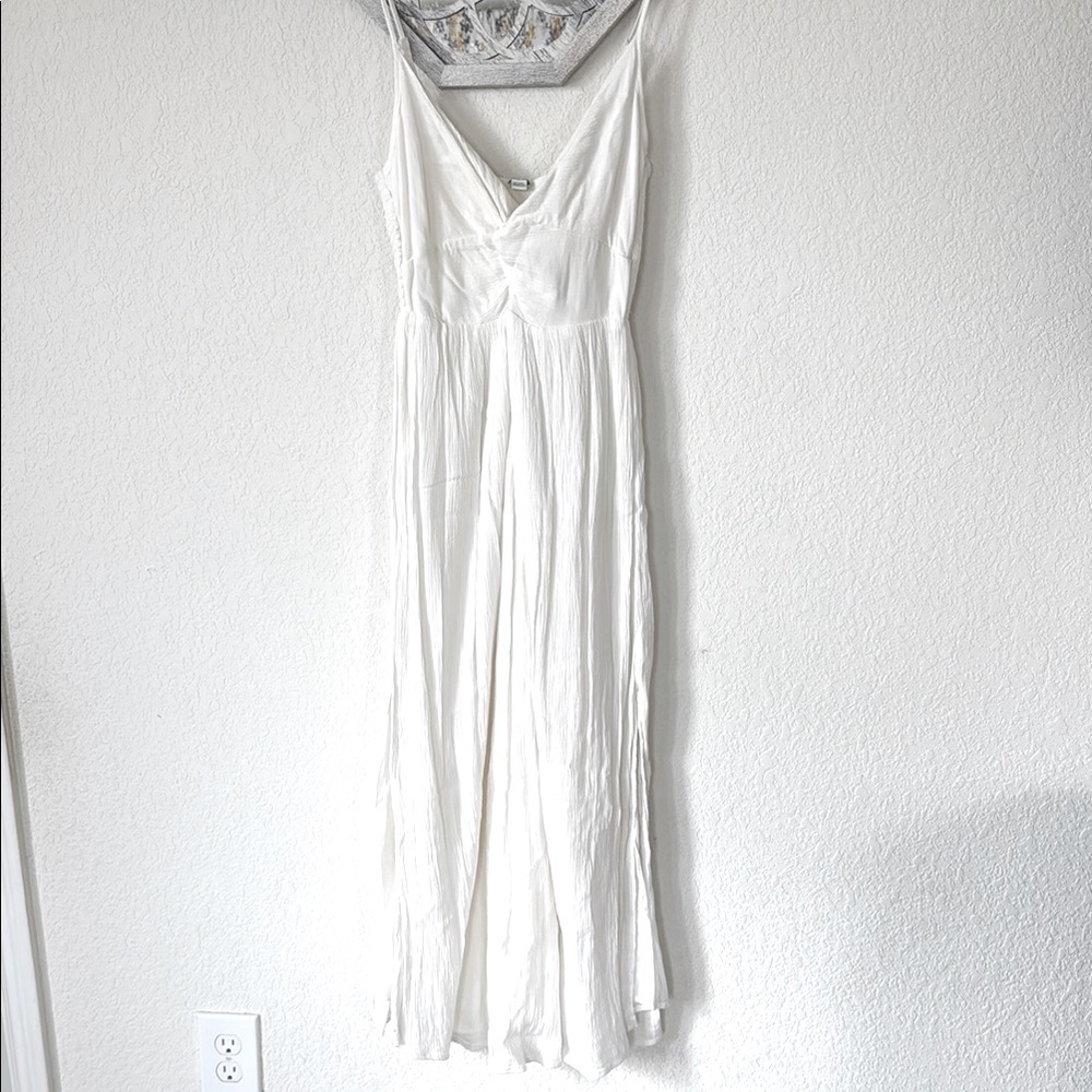 Aerie • Ivory Cream V Neck Maxi Dress Flowy Boho Beach Cottagecore Sundress